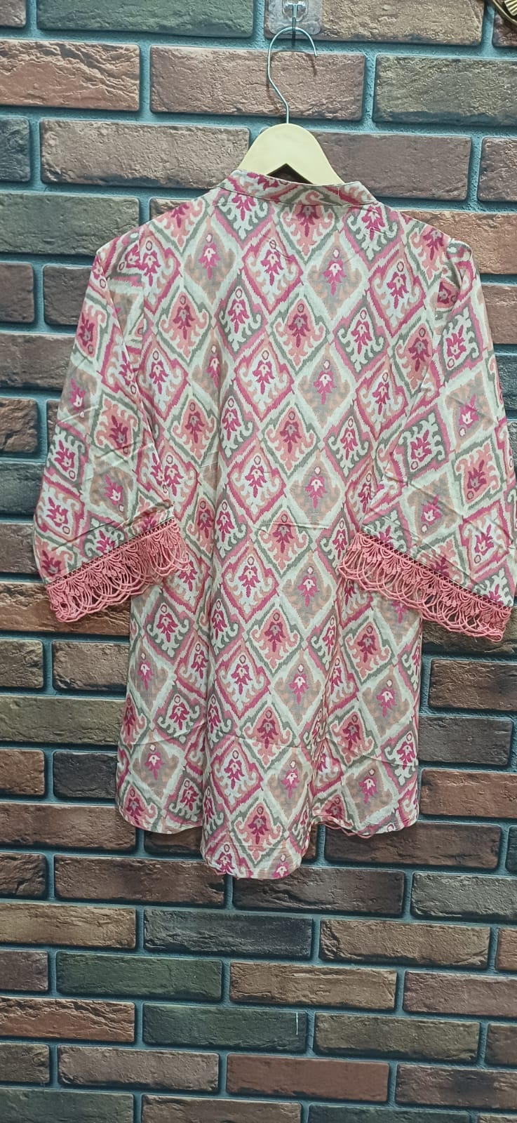 Pure Linen Cotton Handwork Top with Lace Detailing – 31” Length, 3/4th Sleeves