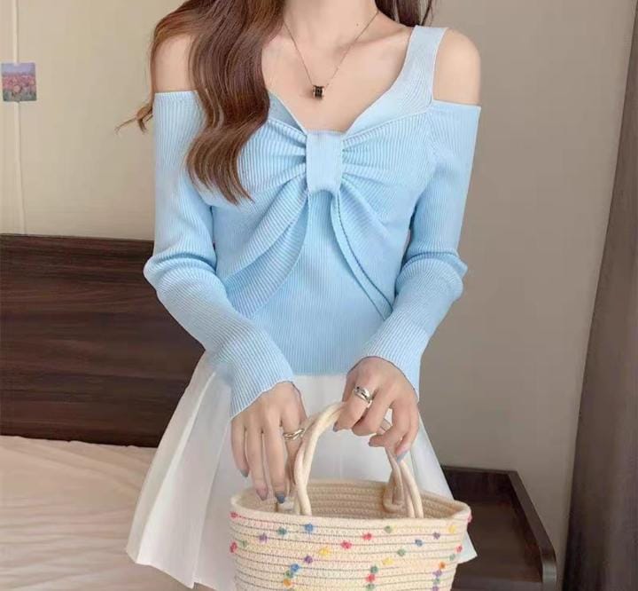 Blue Bow Pullover Top